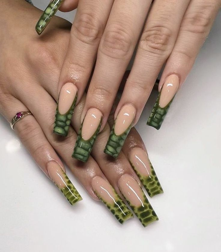 French tip nails