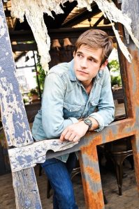  Jason Ralph 