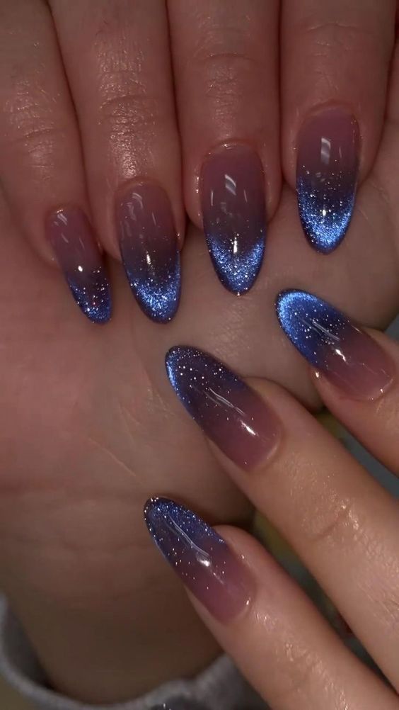 Cat Eye Nails